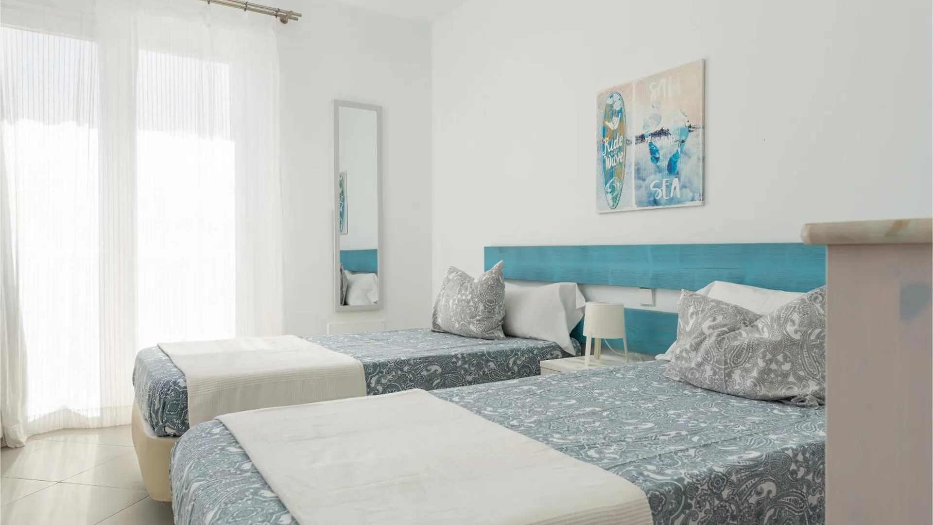 Stunning Villa Marianella, Casa Gris, Pool, Bbq, Ac, Free Wifi Hébergement de vacances Cala D´Or